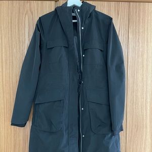Athleta Raincoat size xsmall